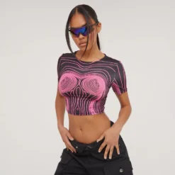 EGO Short Sleeve Body Print Crop Top In Black And Pink