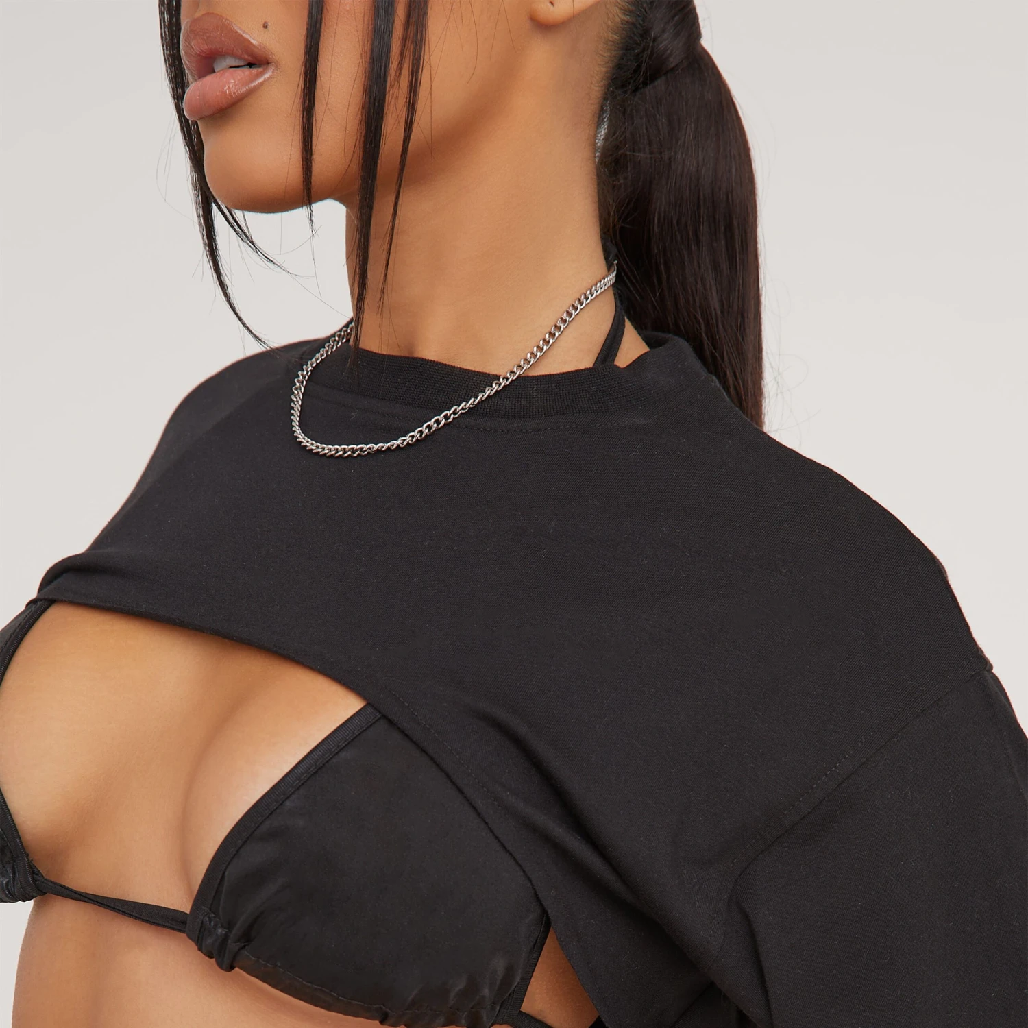 EGO Short Sleeve Extreme Cropped T-Shirt In Black 2 EGO Short Sleeve Extreme Cropped T-Shirt In Black - Image 2