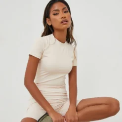EGO Fitted Crew Neck Stretchy T-Shirt In Cream Nude