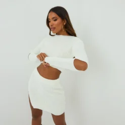 EGO Cut Out Sleeve Detail Cropped Jumper In Ivory Knit -EGO Sales Store 15 09 22 noara 19300 scaled