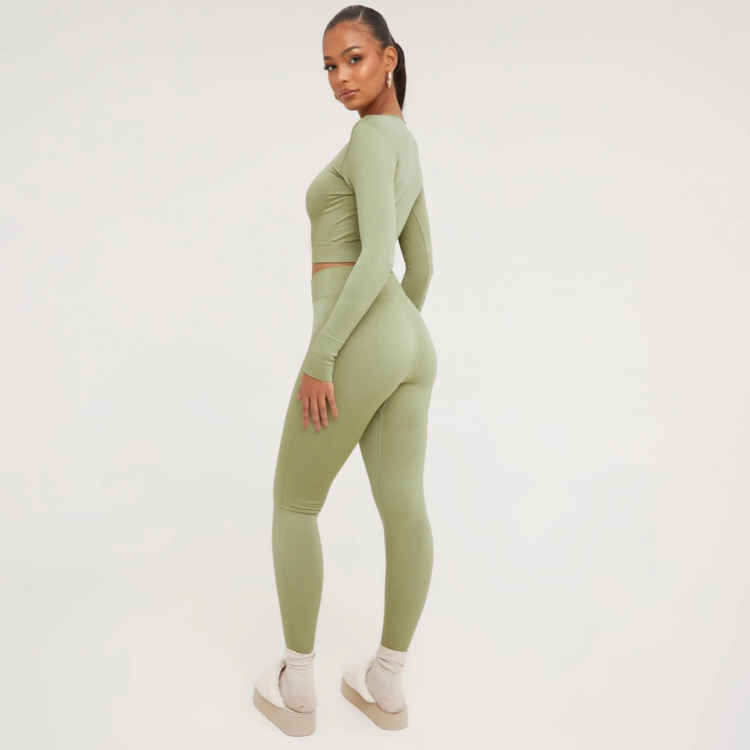 EGO High Waist Contour Detail Active Leggings In Pale Khaki 4 EGO High Waist Contour Detail Active Leggings In Pale Khaki - Image 4