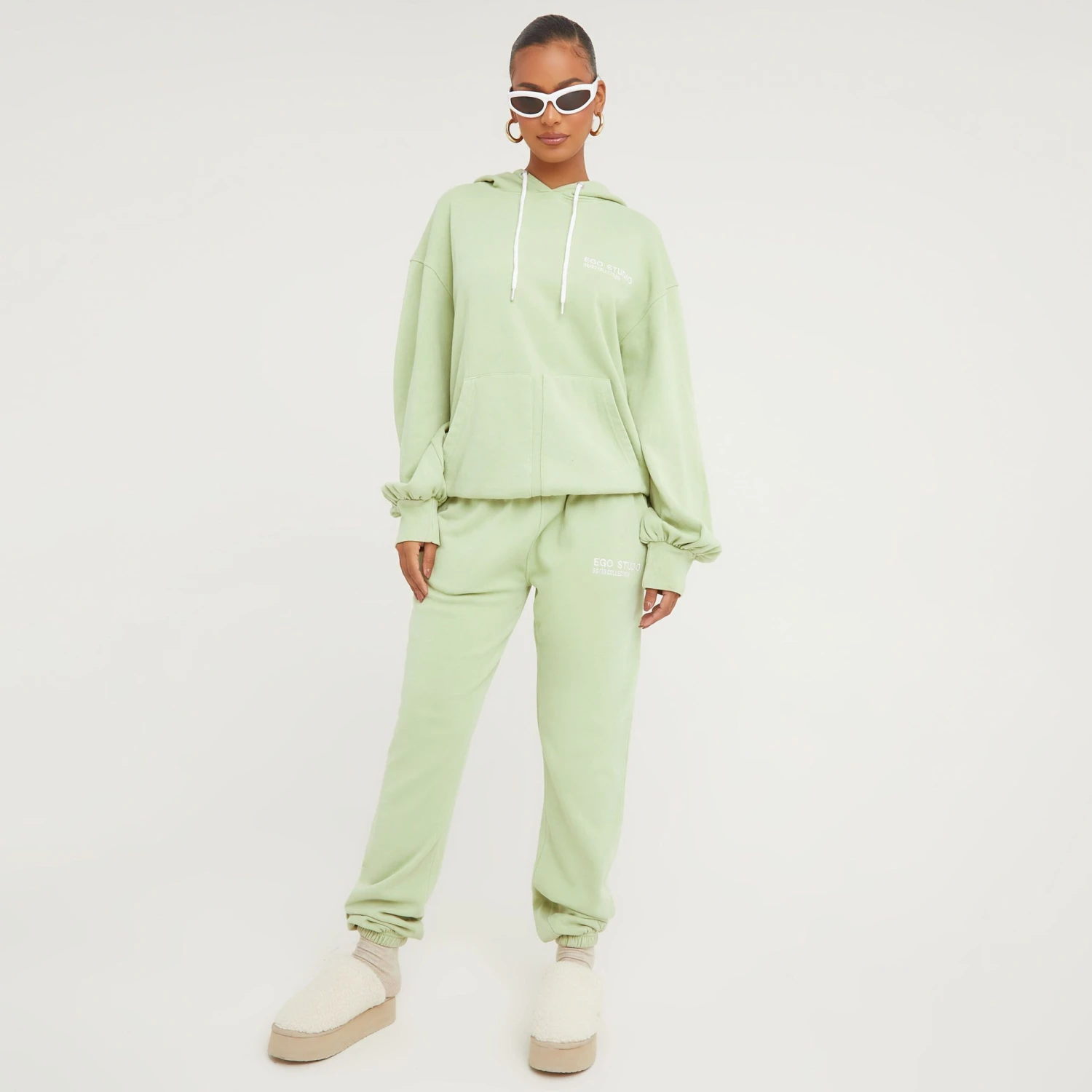 Tie Waist 'Ego Studio' Oversized Cuffed Hem Joggers In Green 5 Tie Waist 'Ego Studio' Oversized Cuffed Hem Joggers In Green - Image 5