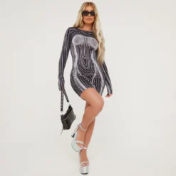 EGO Long Sleeve Contrast Body Print Mini Bodycon Dress In Black -EGO Sales Store 21 03 23 em70782 s scaled