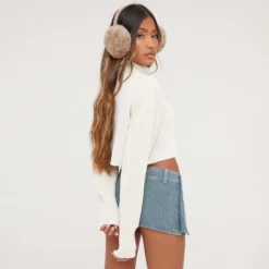 EGO Long Sleeve Roll Neck Oversized Cropped Jumper In Brown And Stone Contrast 6 EGO Long Sleeve Roll Neck Oversized Cropped Jumper In Brown And Stone Contrast -EGO Sales Store 31 01 23 unya52268 s scaled